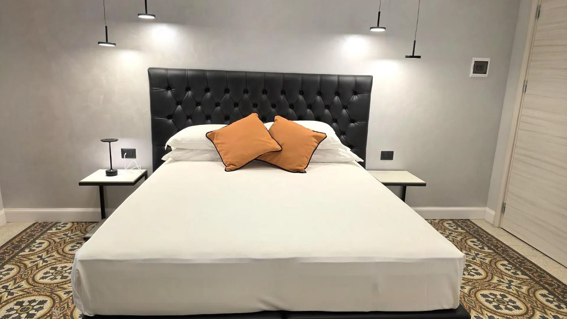 Victoria Suites Rome 0*,